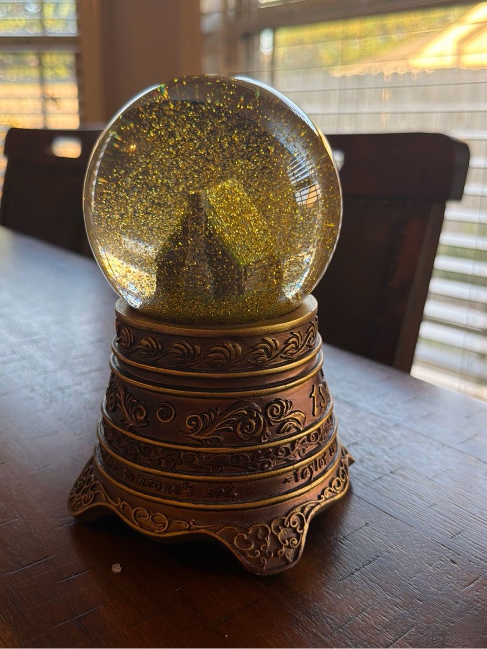 💚RARE! Taylor Swift Folklore Snow Globe ✨